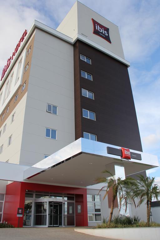 Ibis Chapeco Hotel Exterior foto
